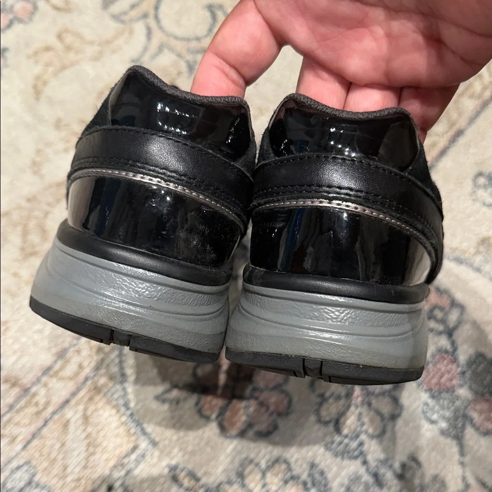 Joya Black Lace-Up Women's Sneakers 37 or 6.5  7 - Picture 6 of 9